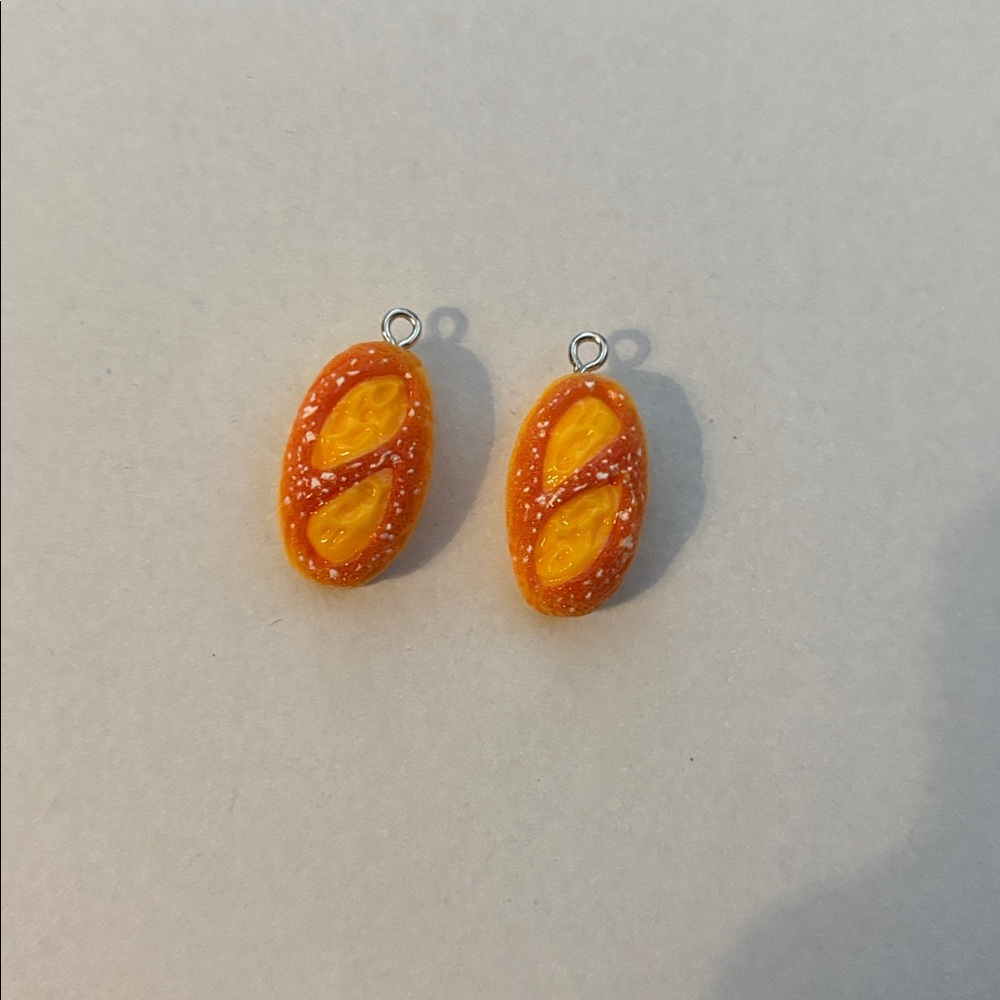 ✨Just In✨ 🍞Faux Pastry Pendants